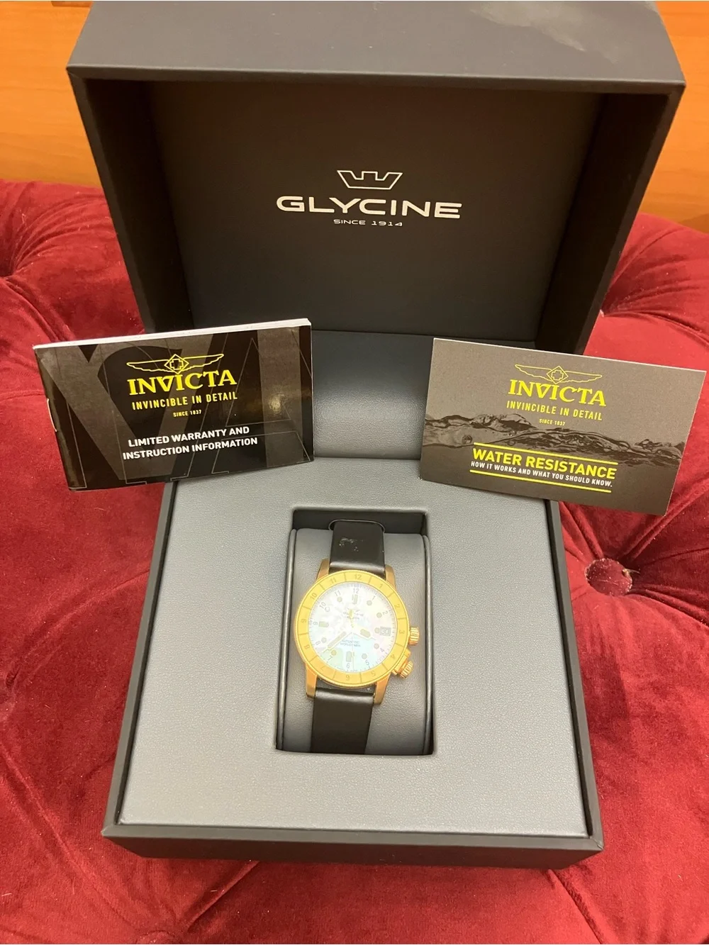 Glycine Airwoman 36 Golden Pearl Automatic Watch Brand New in Box